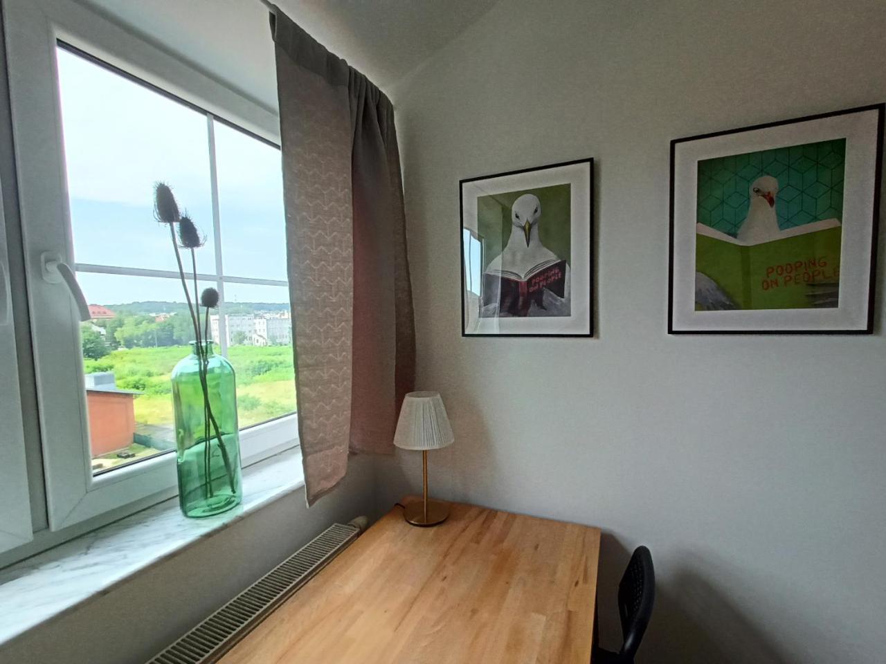Lemuria Pokoje Hostel Chojnowska A Legnica Exteriör bild
